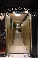Hotel New House