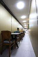 Hotel New House