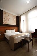 Hotel New House