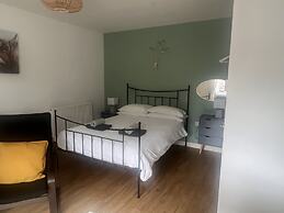 Elm Tree Farm Accommodation