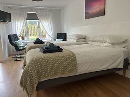 Elm Tree Farm Accommodation