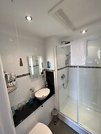 The Birkdale Guest House