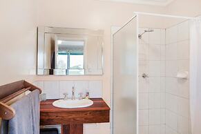 Shambhala Guesthouse