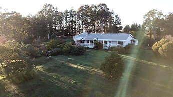 Shambhala Guesthouse