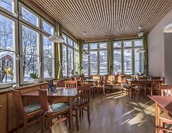 JUFA Hotel Grundlsee