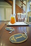 The Saint James on Venice Luxury Guest House