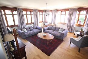 The Saint James on Venice Luxury Guest House