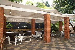 The Saint James on Venice Luxury Guest House