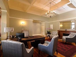 The Saint James on Venice Luxury Guest House