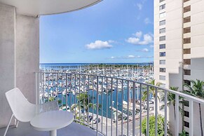 Hilton Vacation Club The Modern Honolulu