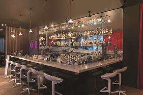 Adina Apartment Hotel Berlin Hackescher Markt