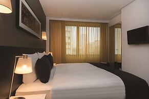 Adina Apartment Hotel Berlin Hackescher Markt