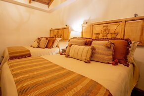 Los Pasos Boutique Hotel & Spa