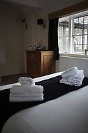 Village House Coaching Inn