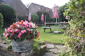 Village House Coaching Inn