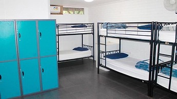 Nomads Noosa Backpackers Hostel