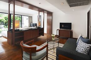 Woodlands Suites Serviced Residences