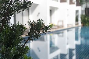 Woodlands Suites Serviced Residences