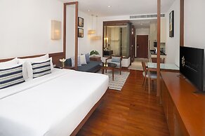 Woodlands Suites Serviced Residences