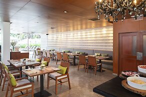 Woodlands Suites Serviced Residences