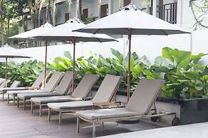 Woodlands Suites Serviced Residences