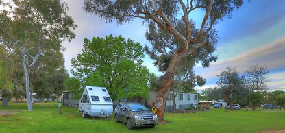 Lake Hume Holiday Park