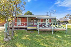 Lake Hume Holiday Park