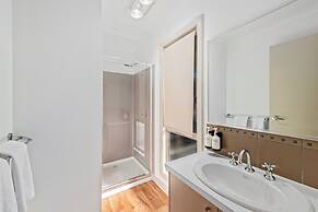 Lake Hume Holiday Park