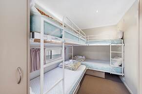 Lake Hume Holiday Park