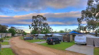 Lake Hume Holiday Park
