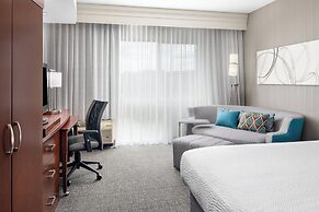Courtyard by Marriott Raleigh North/Triangle Town Center
