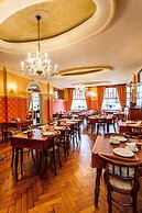 Avenue Hotel by F-Hotels