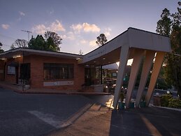 3 Sisters Motel