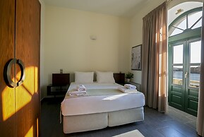 Krinos Suites Hotel