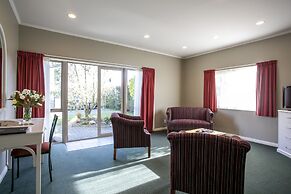 Cornwall Motor Lodge