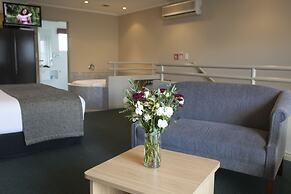 Cornwall Motor Lodge