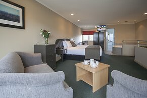 Cornwall Motor Lodge