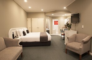 Cornwall Motor Lodge