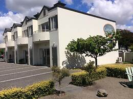 Cornwall Motor Lodge