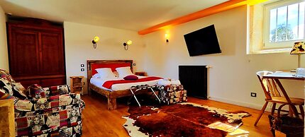 Logis Hôtels Domaine du Châtelard