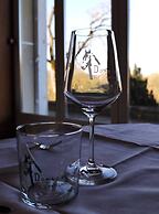 Logis Hôtels Domaine du Châtelard
