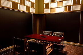 Nakanobo Zuien - Adults Only