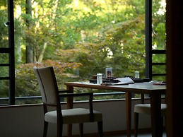 Nakanobo Zuien - Adults Only