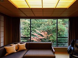 Nakanobo Zuien - Adults Only