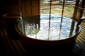 Nakanobo Zuien - Adults Only