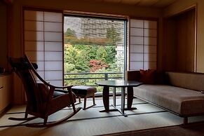 Nakanobo Zuien - Adults Only