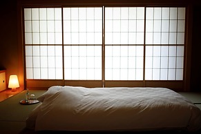 Nakanobo Zuien - Adults Only