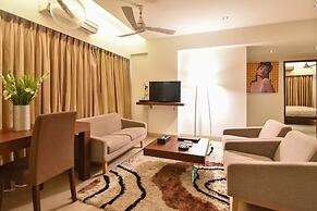 Landmark Suites