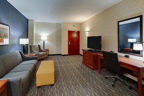 Drury Inn & Suites St. Louis Arnold