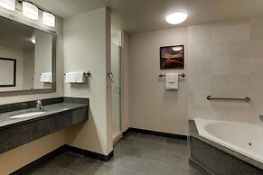 Drury Inn & Suites St. Louis Arnold